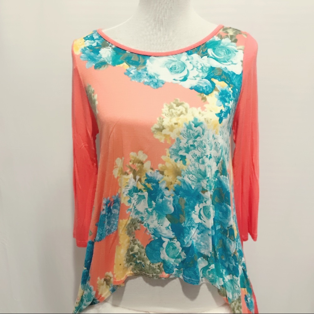 Manito USA boutique floral hi-lo coral lace back M